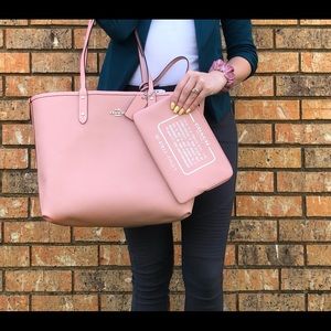 Coach Reversible Tote Purse with Clutch